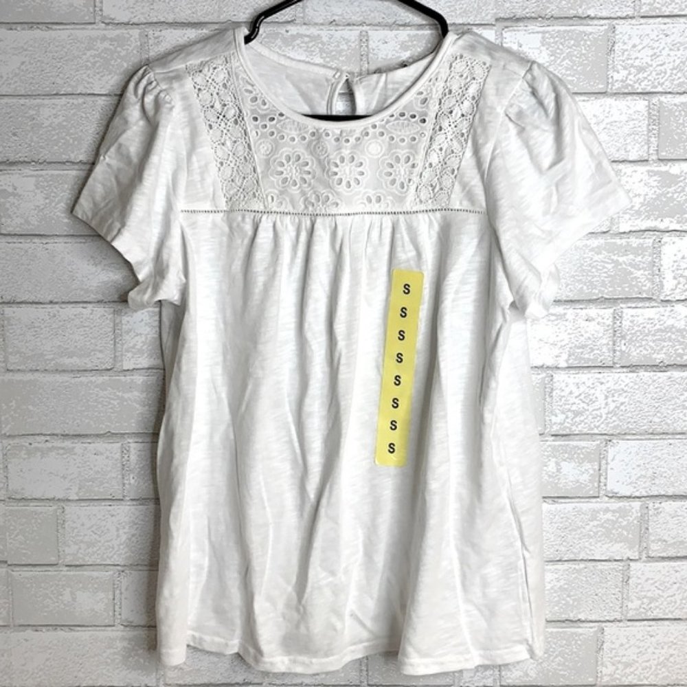 Ella Moss Eyelet Knit Top, White